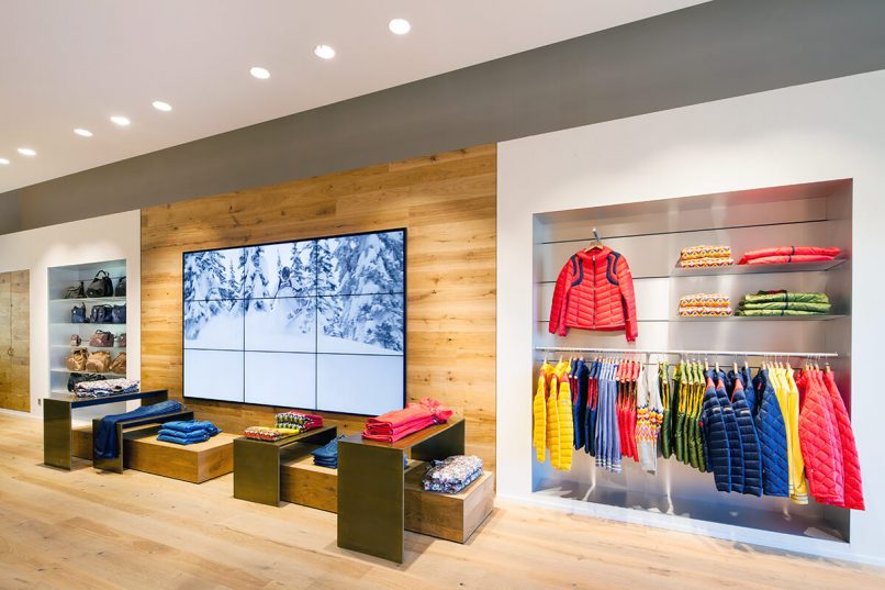 Architektur & Innenarchitektur: Bogner Outletstore 06